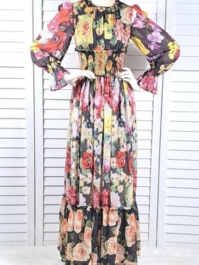 Luxurious Silk-Blend Floral Ruffle Maxi Dress - Vibrant Designer Style, Size M
